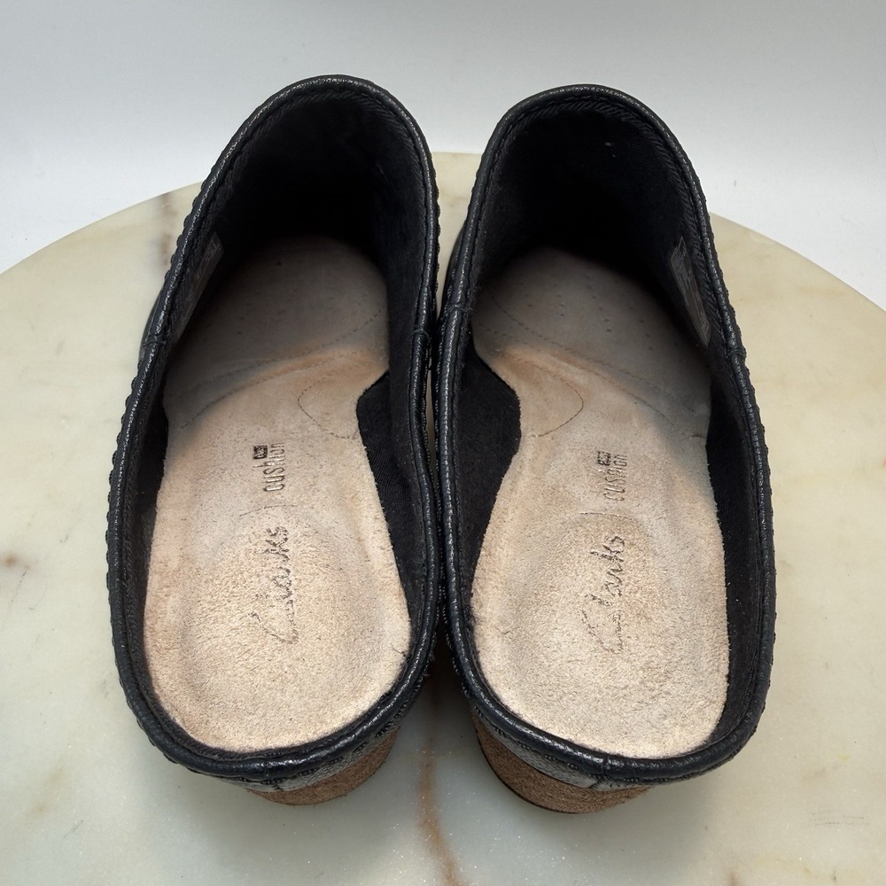 Clarks Spiced Isla Black Leather Mules Block Heel Pointed Heel Women's Size 6.5M - Picture 4 of 9